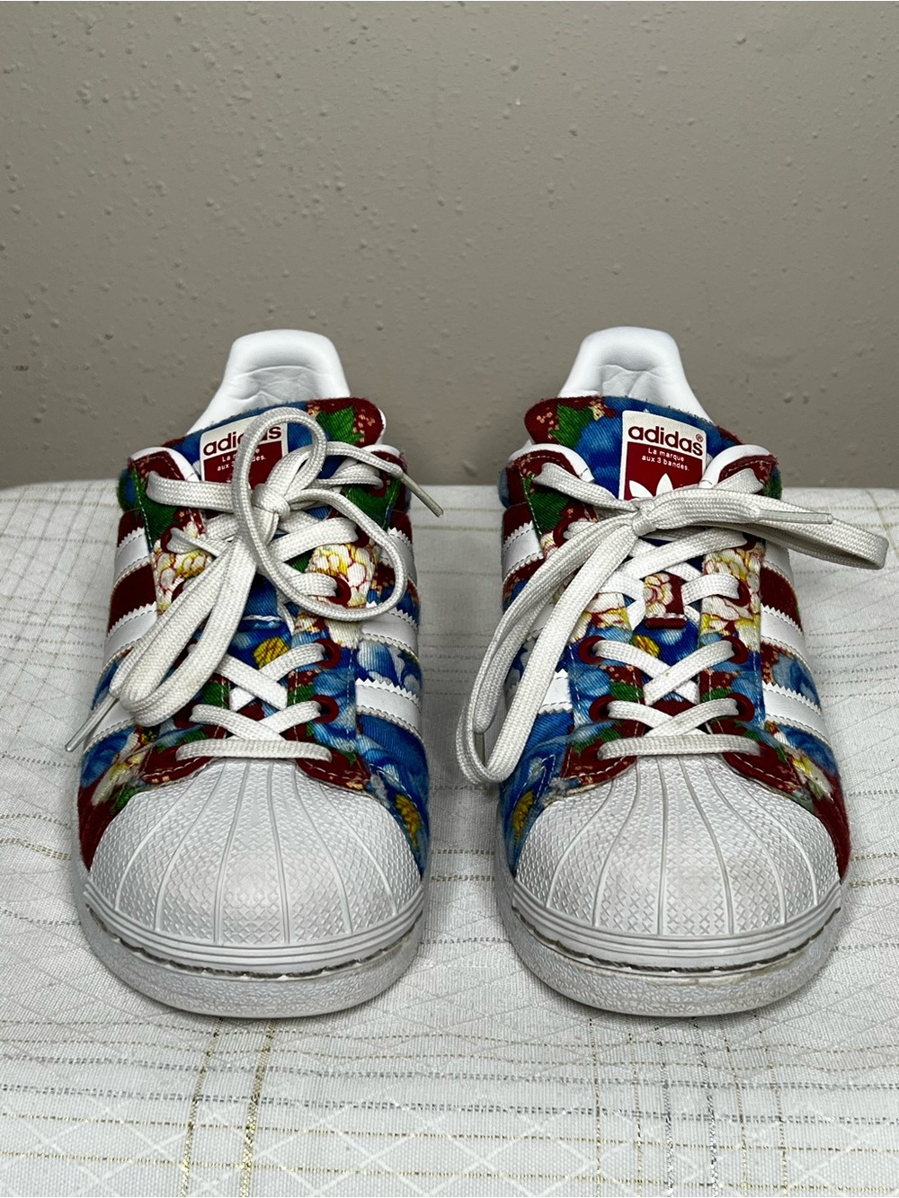 Adidas Original Super Star Women’s Floral Shoes Size 8